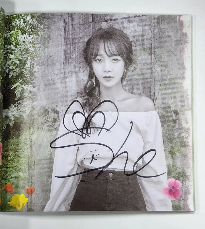 NATURE "NATURE WORLD : CODE W" - Hand Autographed(Signed) Album - HALLYUSUPERSTORE