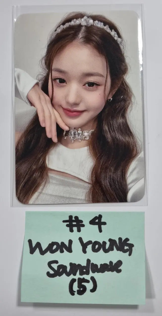 IVE ‘ELEVEN’ Japanese ver (E Edition) - Soundwave Fansign Event Photocard - HALLYUSUPERSTORE