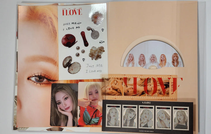 Minnie (Of (G) I-DLE) "I love" - Hand Autographed(Signed) Album - HALLYUSUPERSTORE