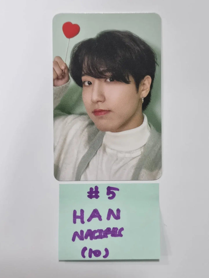 Stray kids X NACIFIC - Love The Present Event Photocard - HALLYUSUPERSTORE
