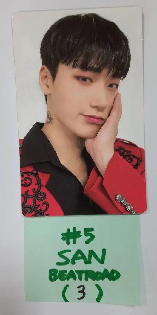Ateez "The World Ep.1 - MOVEMENT" - Beatroad Fansign Event Photocard Round 2 - HALLYUSUPERSTORE