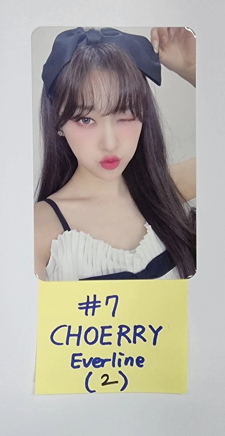 Loona "LOOK:NA" HOBBY PLANET - Everline Bandana Keyring MD Photocard - HALLYUSUPERSTORE