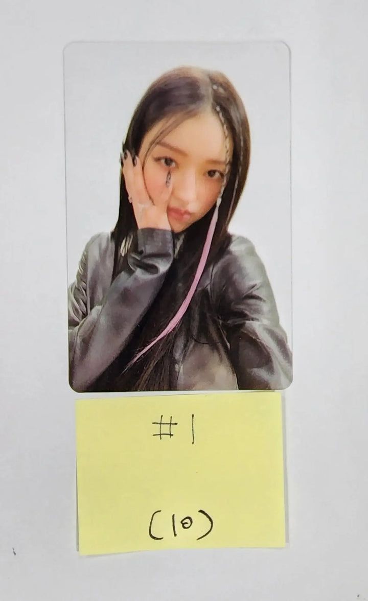 YooA (of Oh My Girl) "SELFISH" - Official Photocard - HALLYUSUPERSTORE