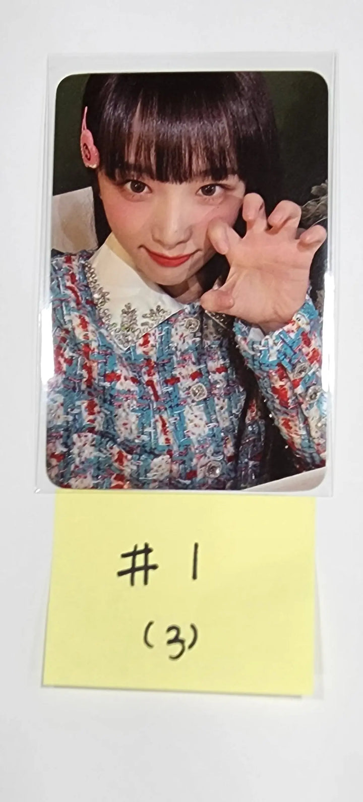 YENA "Yena in Winterland"  THE HYUNDAI SEOUL - Pop-Up Official Trading Photocard - HALLYUSUPERSTORE