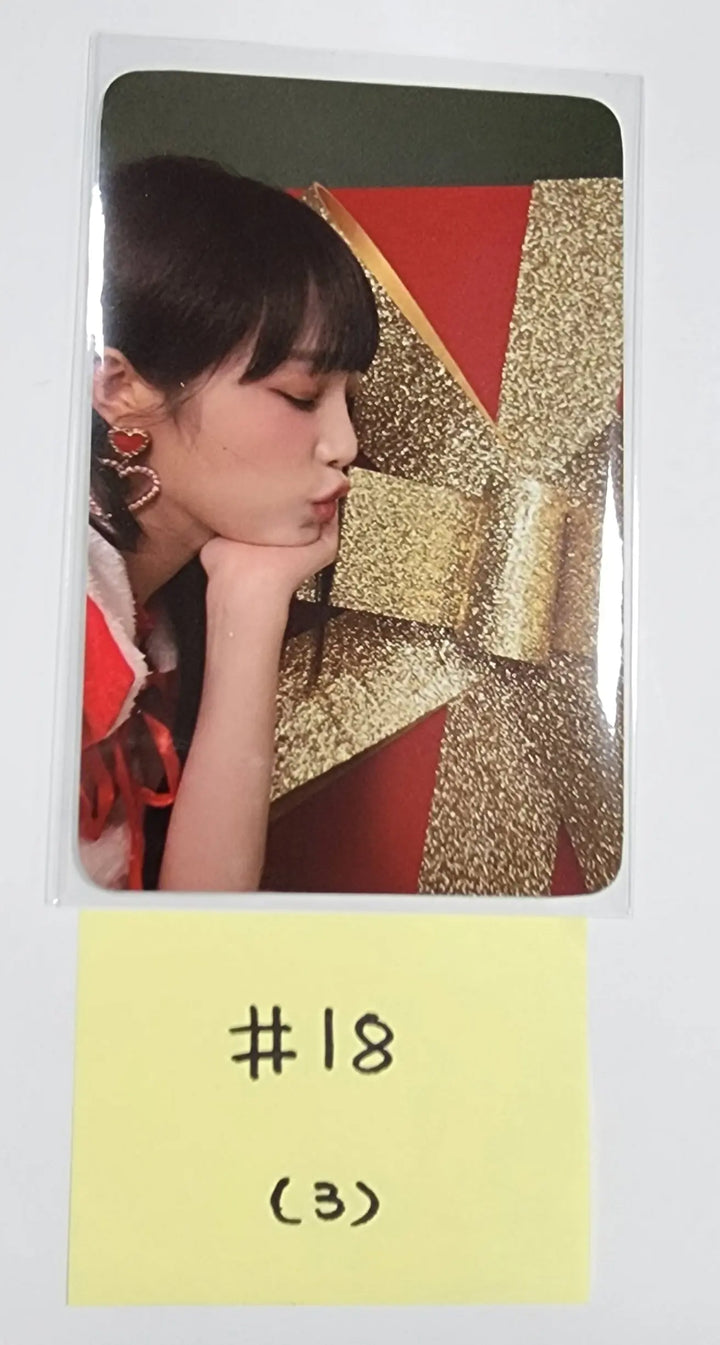 YENA "Yena in Winterland"  THE HYUNDAI SEOUL - Pop-Up Official Trading Photocard - HALLYUSUPERSTORE