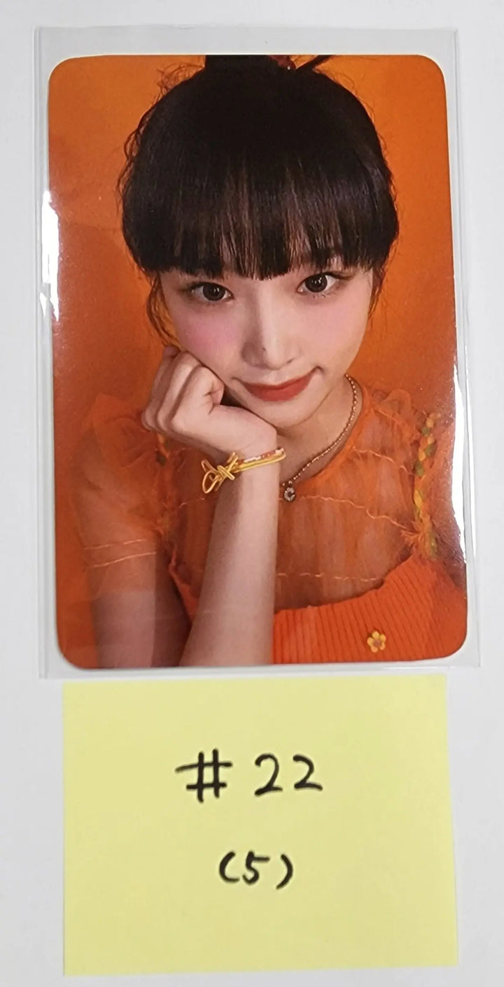 YENA "Yena in Winterland"  THE HYUNDAI SEOUL - Pop-Up Official Trading Photocard - HALLYUSUPERSTORE