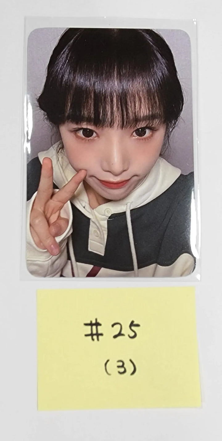 YENA "Yena in Winterland"  THE HYUNDAI SEOUL - Pop-Up Official Trading Photocard - HALLYUSUPERSTORE