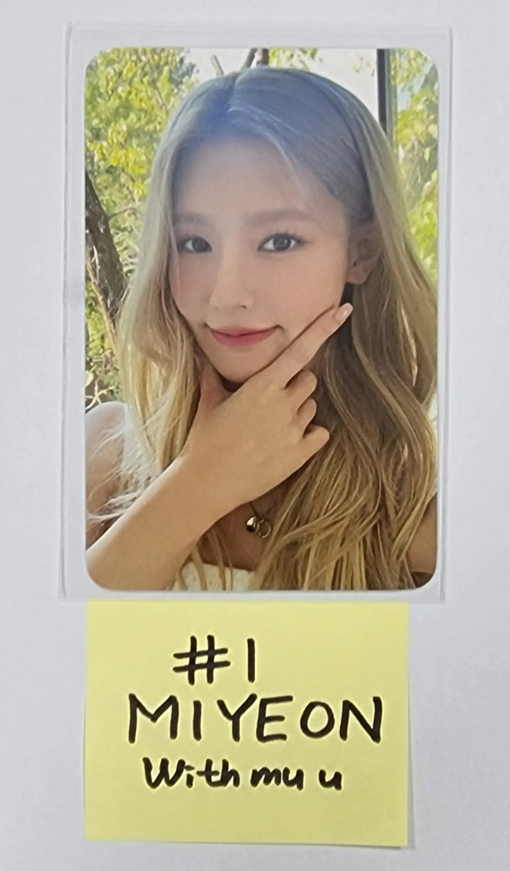 (G)I-DLE "BLOOMING DAY" 2023 SEASON'S GREETINGS - CUBE Pre-Order Benefit Photocard - HALLYUSUPERSTORE