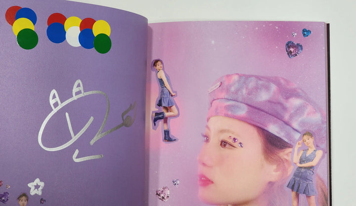 ARTBEAT "MAGIC" 1st MINI ALBUM - Hand Autographed(Signed) Album - HALLYUSUPERSTORE