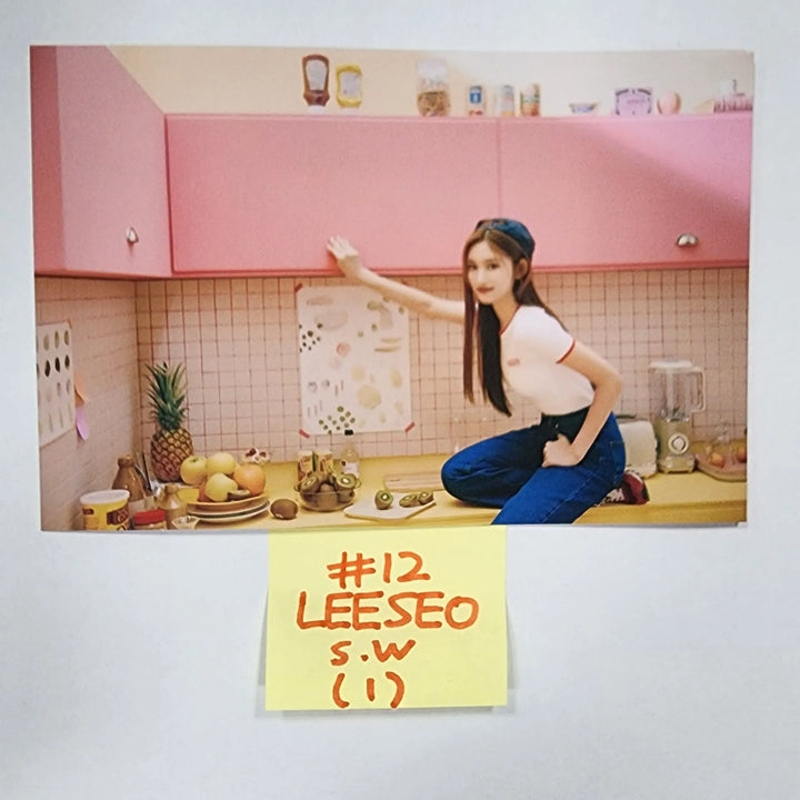 IVE 2023 Season's Greetings - Soundwave Pre-Order Benefit Photocard - HALLYUSUPERSTORE