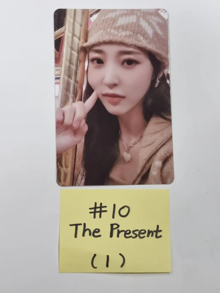 Moon Byul "The Present" - Official Photocard, Big Photocards - HALLYUSUPERSTORE