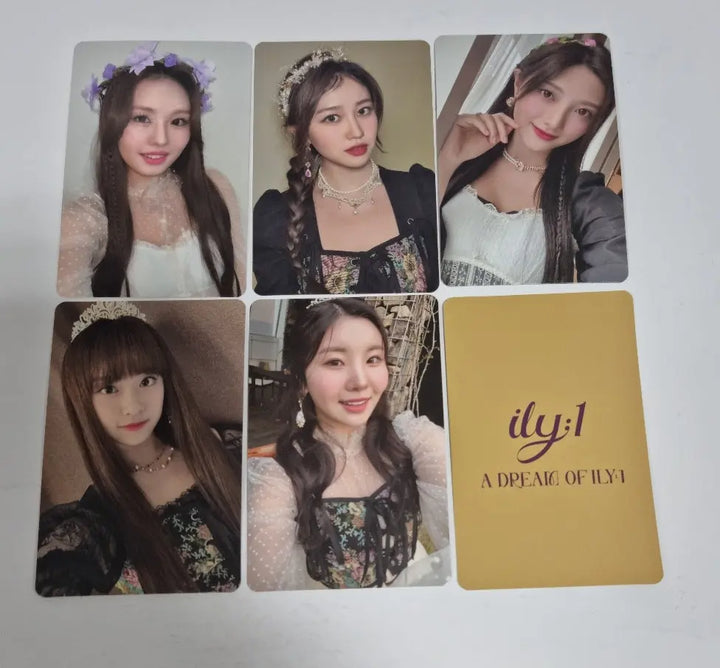 ILY:1 'A Dream Of ILY:1' - M2U Fansign Event Photocard - HALLYUSUPERSTORE