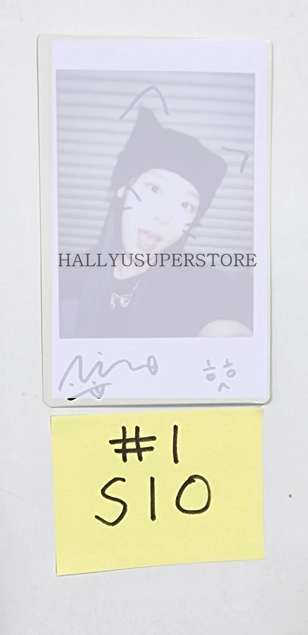 SIO (Of FIFTY FIFTY) "THE FIFTY" 1st EP - Hand Autographed(Signed) Photocard - HALLYUSUPERSTORE