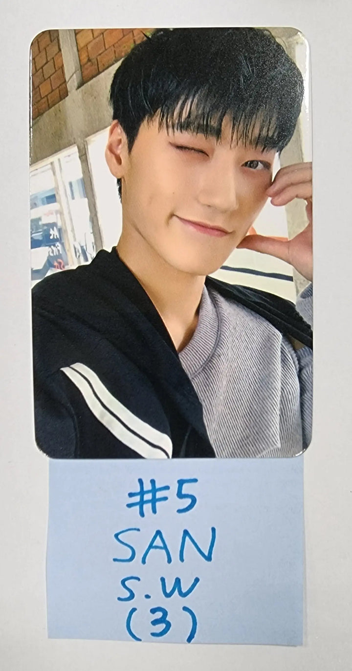 Ateez 'SPIN OFF : FROM THE WITNESS' - Soundwave Fansign Event Photocard - HALLYUSUPERSTORE