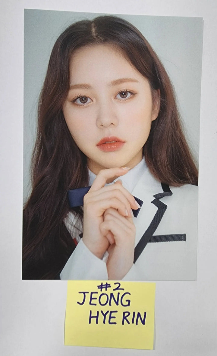 TripleS "ATOM01 OBJEKT" - Hand Autographed(Signed) Postcard - HALLYUSUPERSTORE