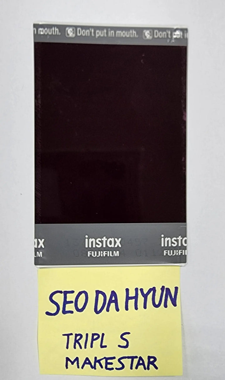 Seo Da Hyun (Of TripleS) "ATOM01 OBJEKT" - Hand Autographed(Signed) Polaroid - HALLYUSUPERSTORE
