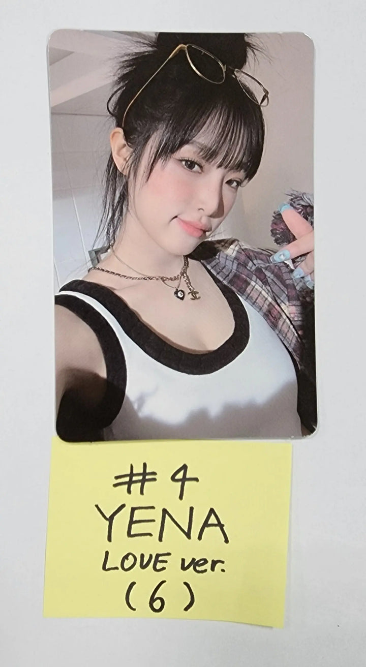 YENA "Love War" - Official Photocard - HALLYUSUPERSTORE