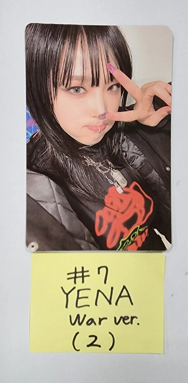 YENA "Love War" - Official Photocard - HALLYUSUPERSTORE
