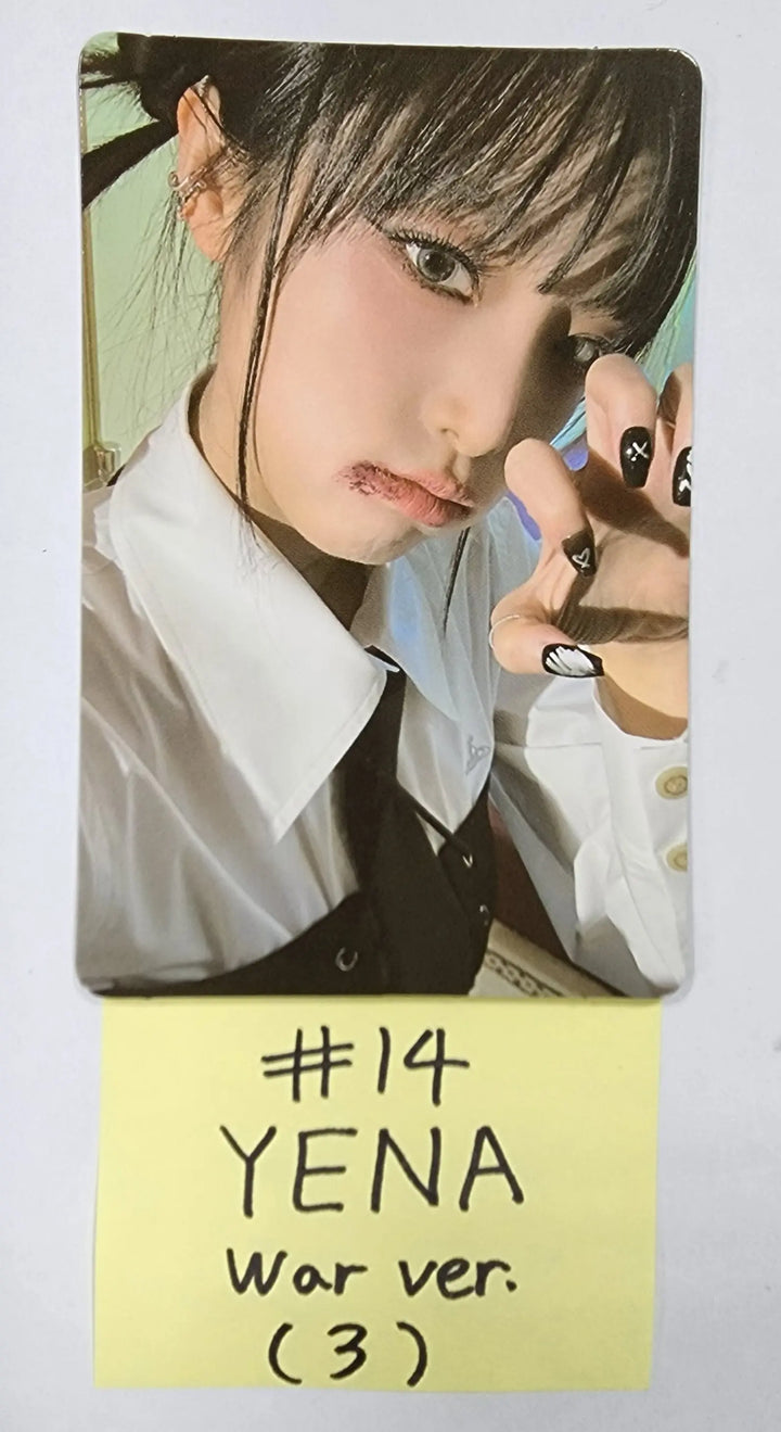 YENA "Love War" - Official Photocard - HALLYUSUPERSTORE