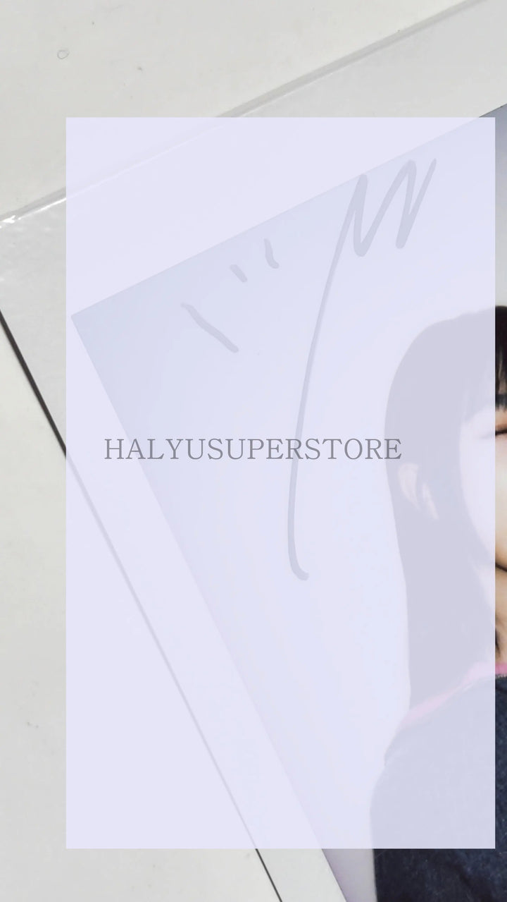 Yena "Love War" - Hand Autographed(Signed) Polaroid - HALLYUSUPERSTORE