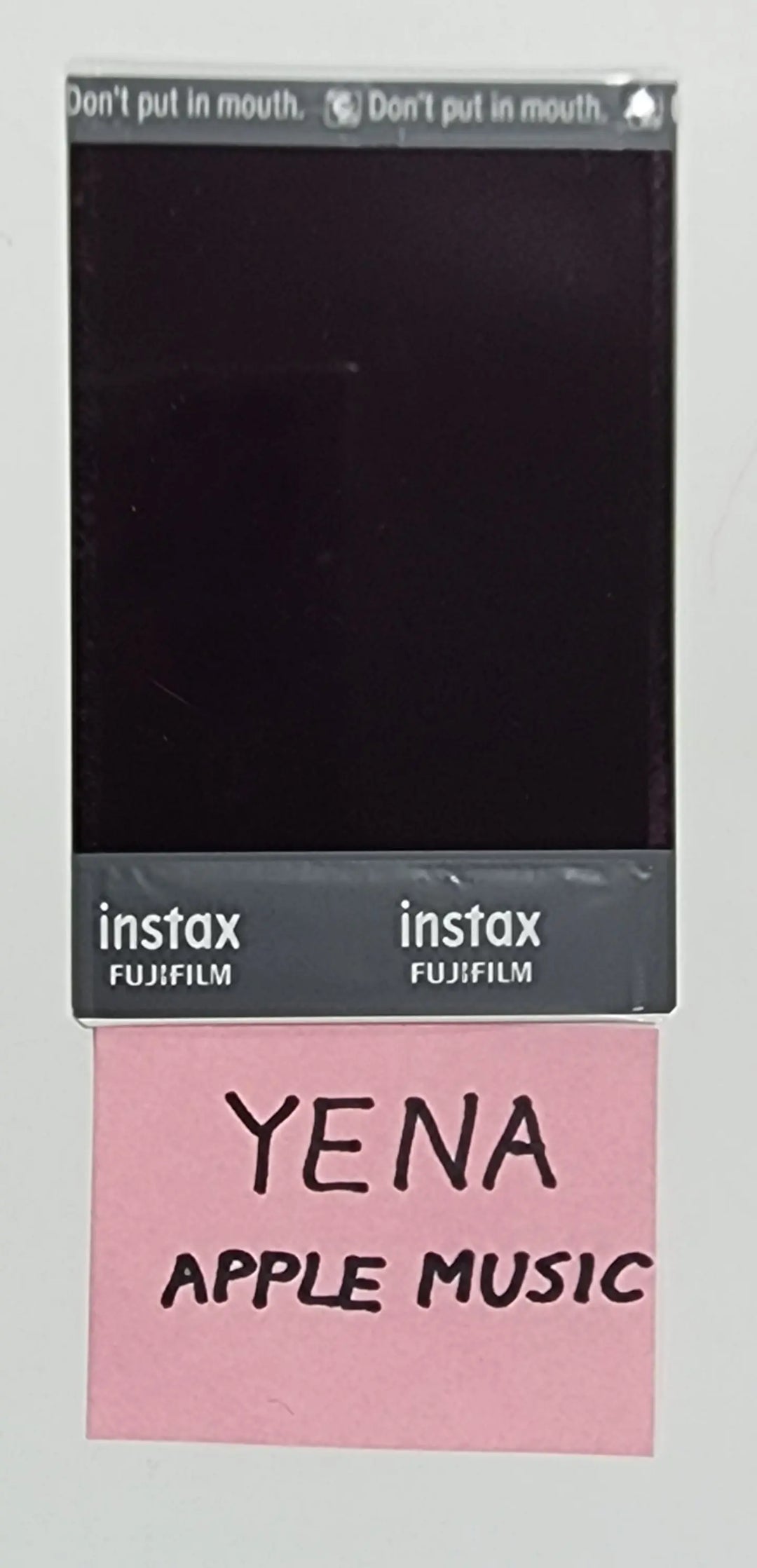 Yena "Love War" - Hand Autographed(Signed) Polaroid - HALLYUSUPERSTORE