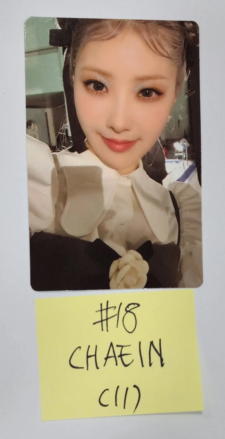 PURPLE KISS "Cabin Fever" - Official Photocard, Door Photocard - HALLYUSUPERSTORE