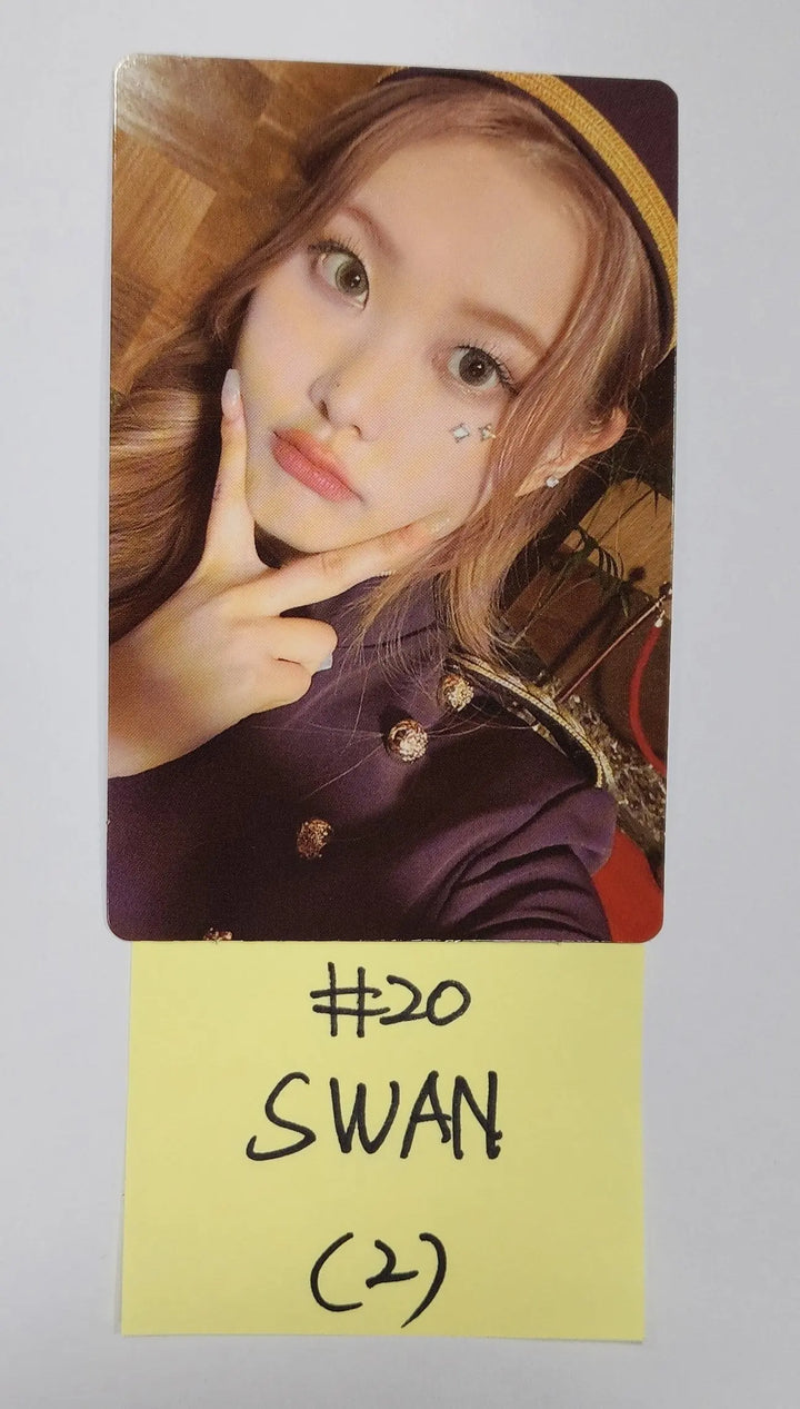 PURPLE KISS "Cabin Fever" - Official Photocard, Door Photocard - HALLYUSUPERSTORE