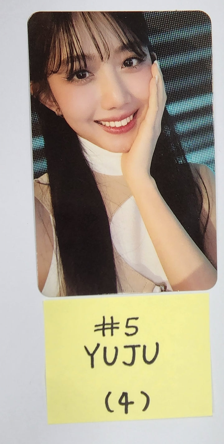 Cherry Bullet 'Cherry Dash' - Official Photocard, Postcard - HALLYUSUPERSTORE