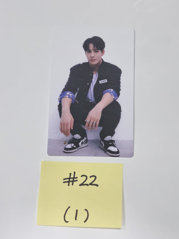 TAN "ESSEGE" - Official Photocard - HALLYUSUPERSTORE