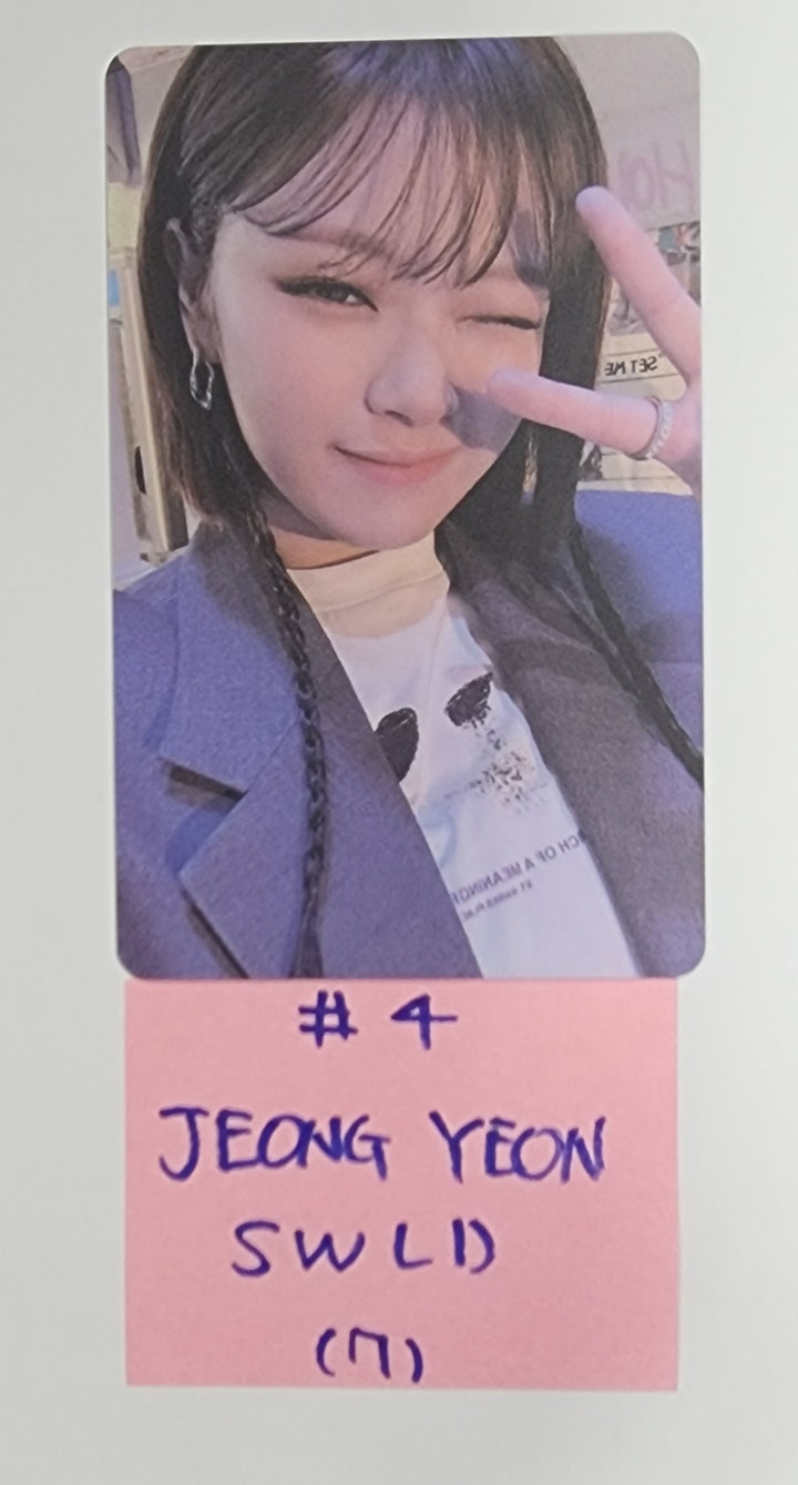 Twice "READY TO BE" - Soundwave Lucky Draw Event PVC Photocard - HALLYUSUPERSTORE