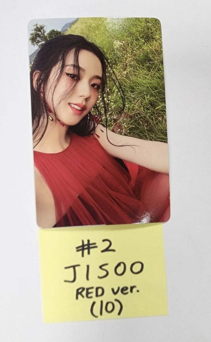 JISOO (Of Black Pink) "ME" 1st Single Album - Official Photocard, Polaroid - HALLYUSUPERSTORE