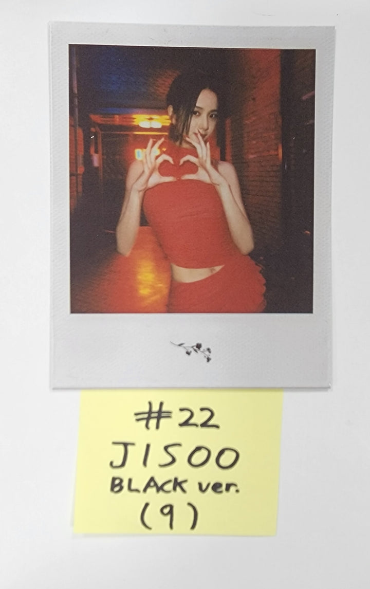 JISOO (Of Black Pink) "ME" 1st Single Album - Official Photocard, Polaroid - HALLYUSUPERSTORE