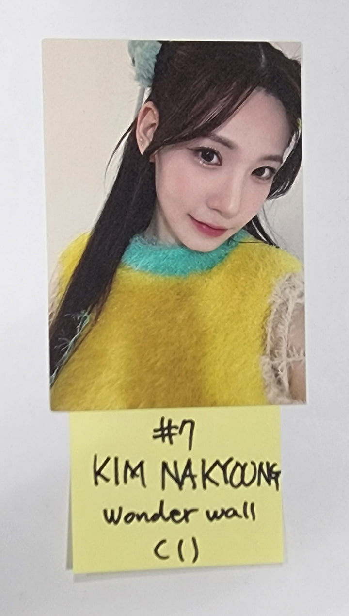 TripleS "ASSEMBLE"- Wonderwall Fansign Event Mini Postcard Round 2 - HALLYUSUPERSTORE