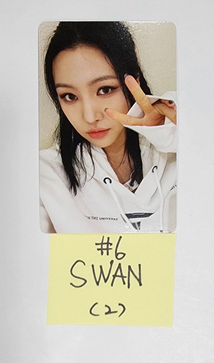 CRAXY "XX" - Official Photocard, Mini Poster - HALLYUSUPERSTORE