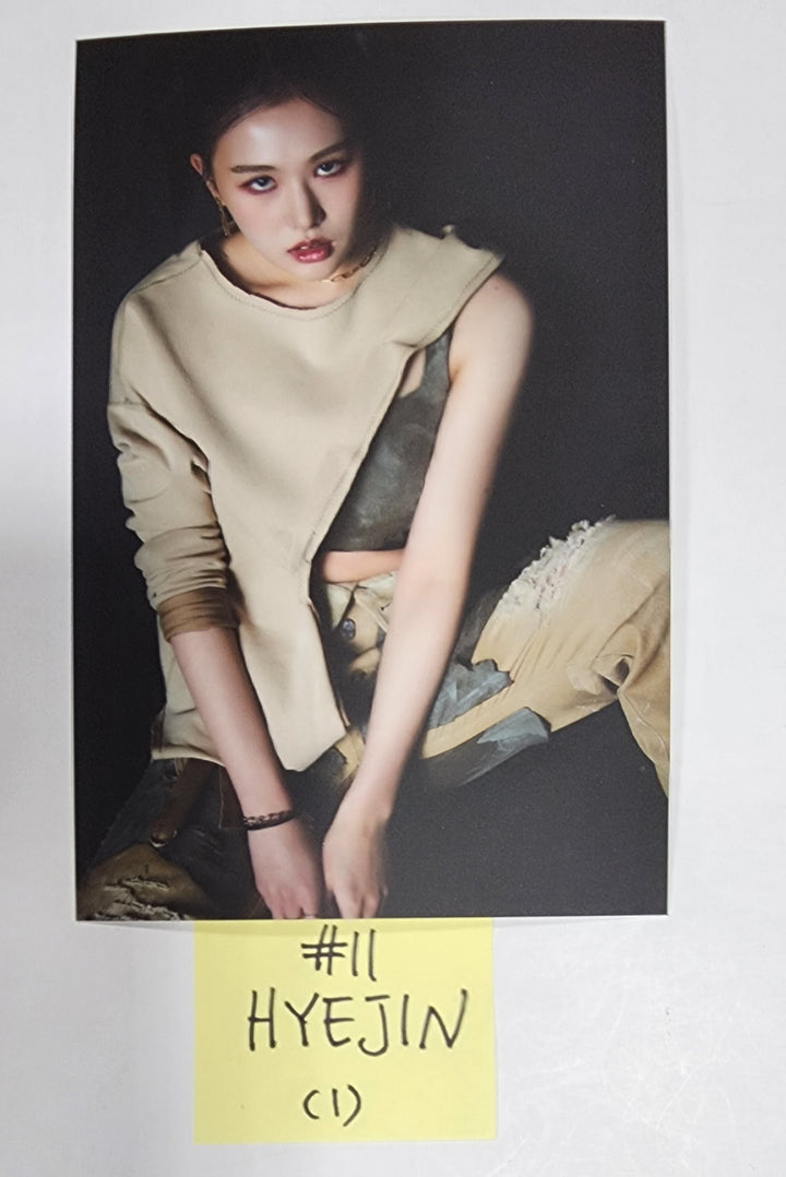 CRAXY "XX" - Official Photocard, Mini Poster - HALLYUSUPERSTORE