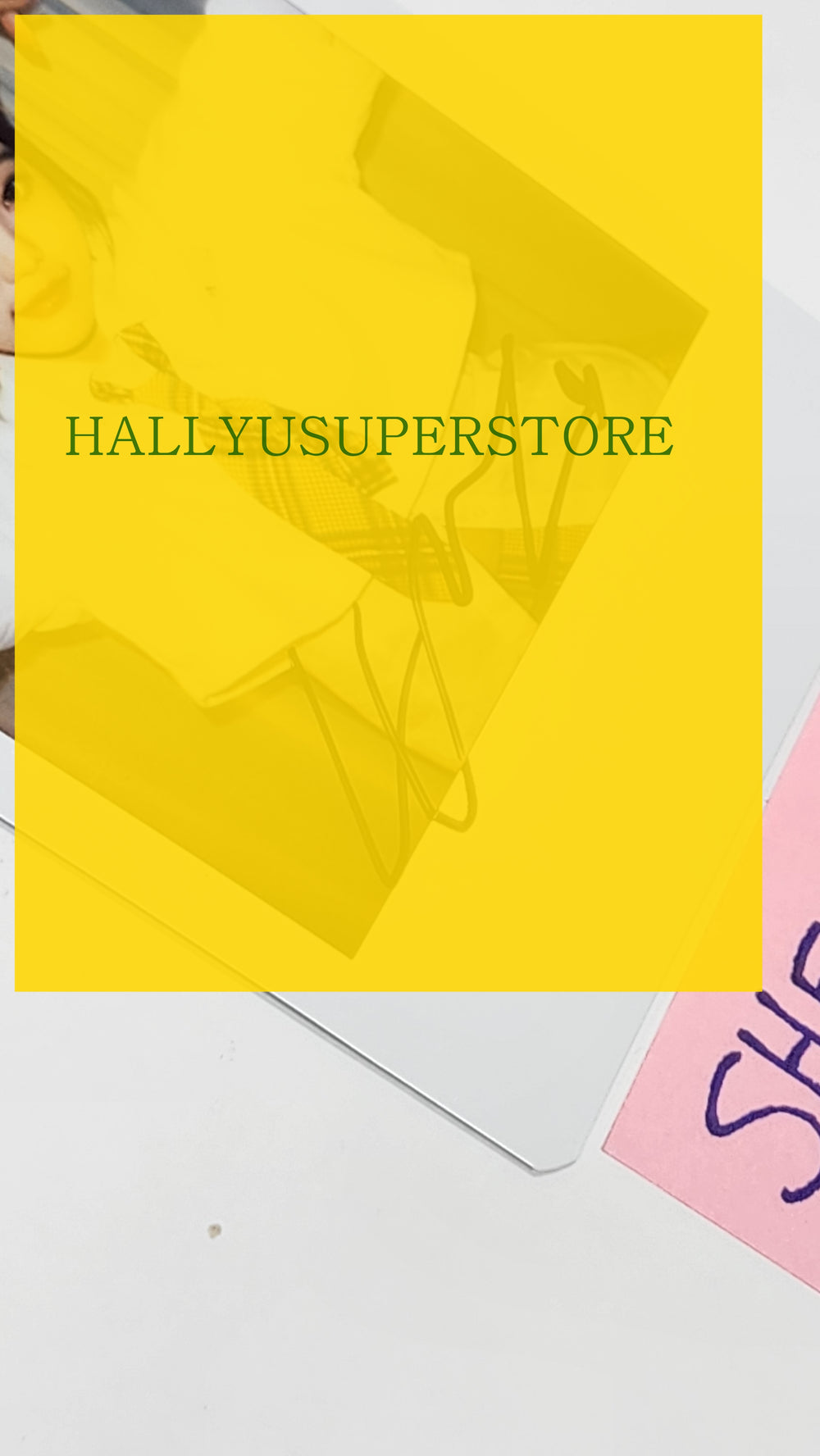 Sheon (of billlie) - Hand Autographed(Signed) Polaroid - HALLYUSUPERSTORE