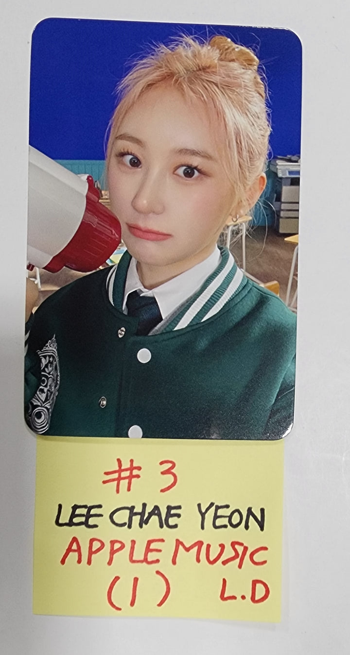 Lee Chae Yeon "Over The Moon" - Apple Music Lucky Draw Event Photocard - HALLYUSUPERSTORE