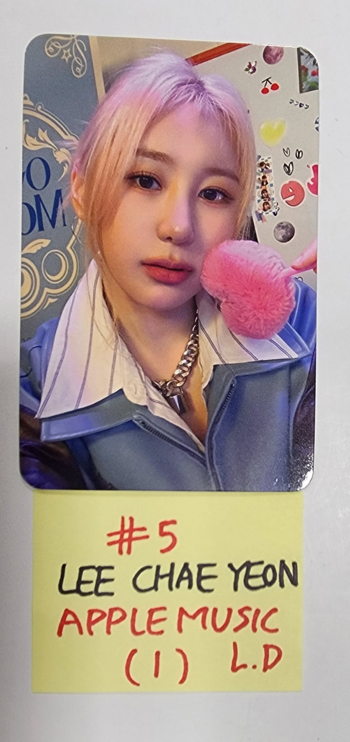 Lee Chae Yeon "Over The Moon" - Apple Music Lucky Draw Event Photocard - HALLYUSUPERSTORE