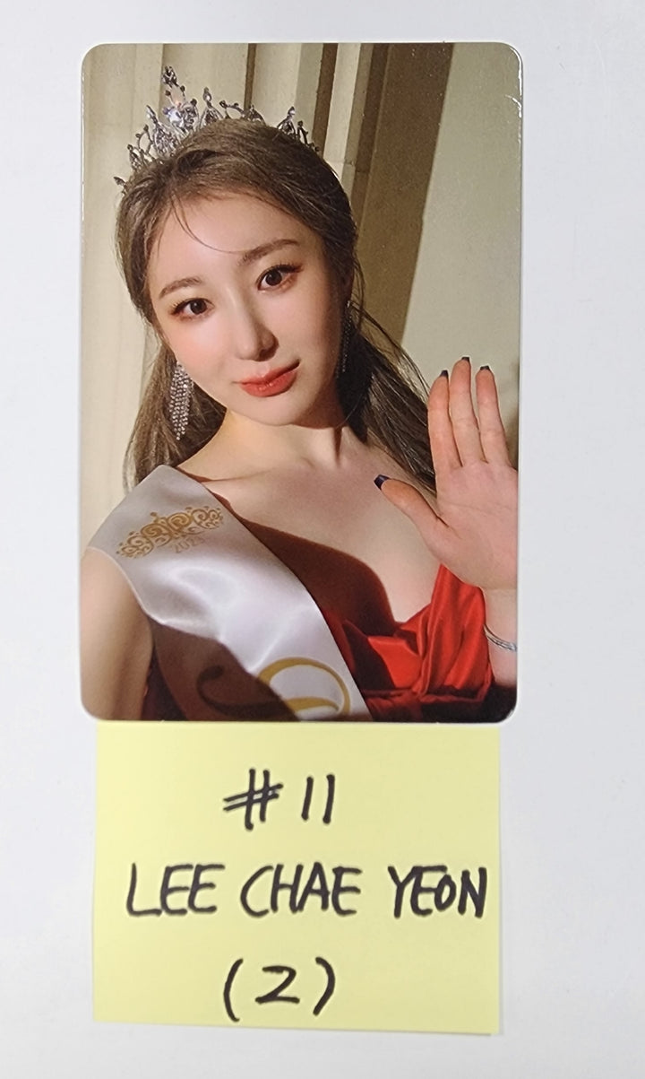 Lee Chae Yeon "Over The Moon" - Official Photocards & Postcard - HALLYUSUPERSTORE