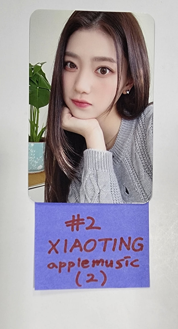 Kep1er "LOVESTRUCK! " - Withmuu, Apple Music Fansign Event, Makestar Pre-Order Benefit Photocard - HALLYUSUPERSTORE
