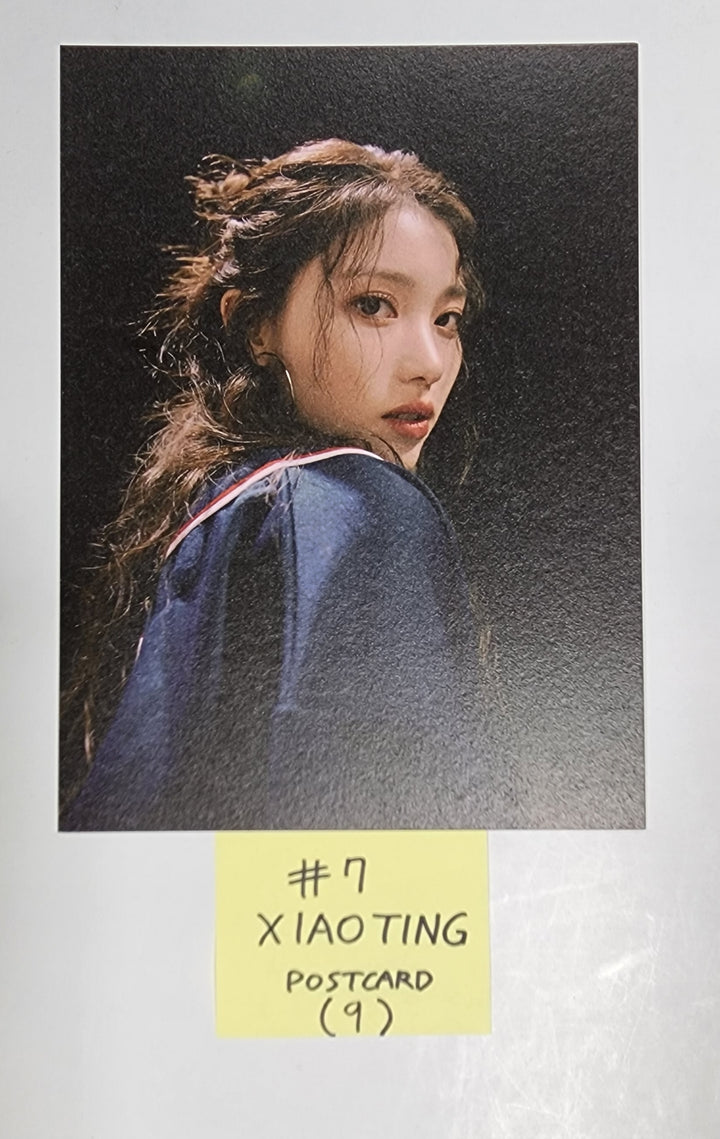 Kep1er "LOVESTRUCK! " - Official Postcard - HALLYUSUPERSTORE