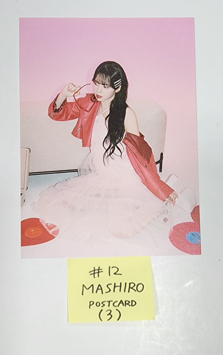 Kep1er "LOVESTRUCK! " - Official Postcard - HALLYUSUPERSTORE