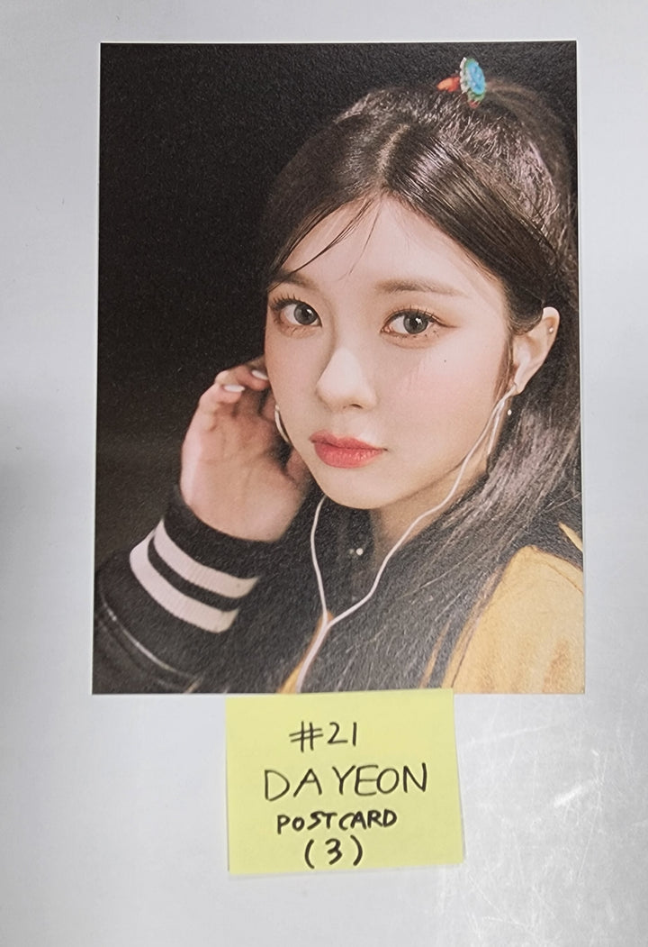 Kep1er "LOVESTRUCK! " - Official Postcard - HALLYUSUPERSTORE