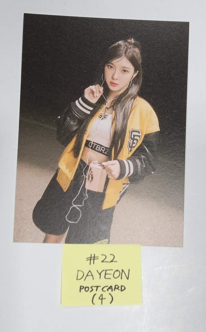 Kep1er "LOVESTRUCK! " - Official Postcard - HALLYUSUPERSTORE