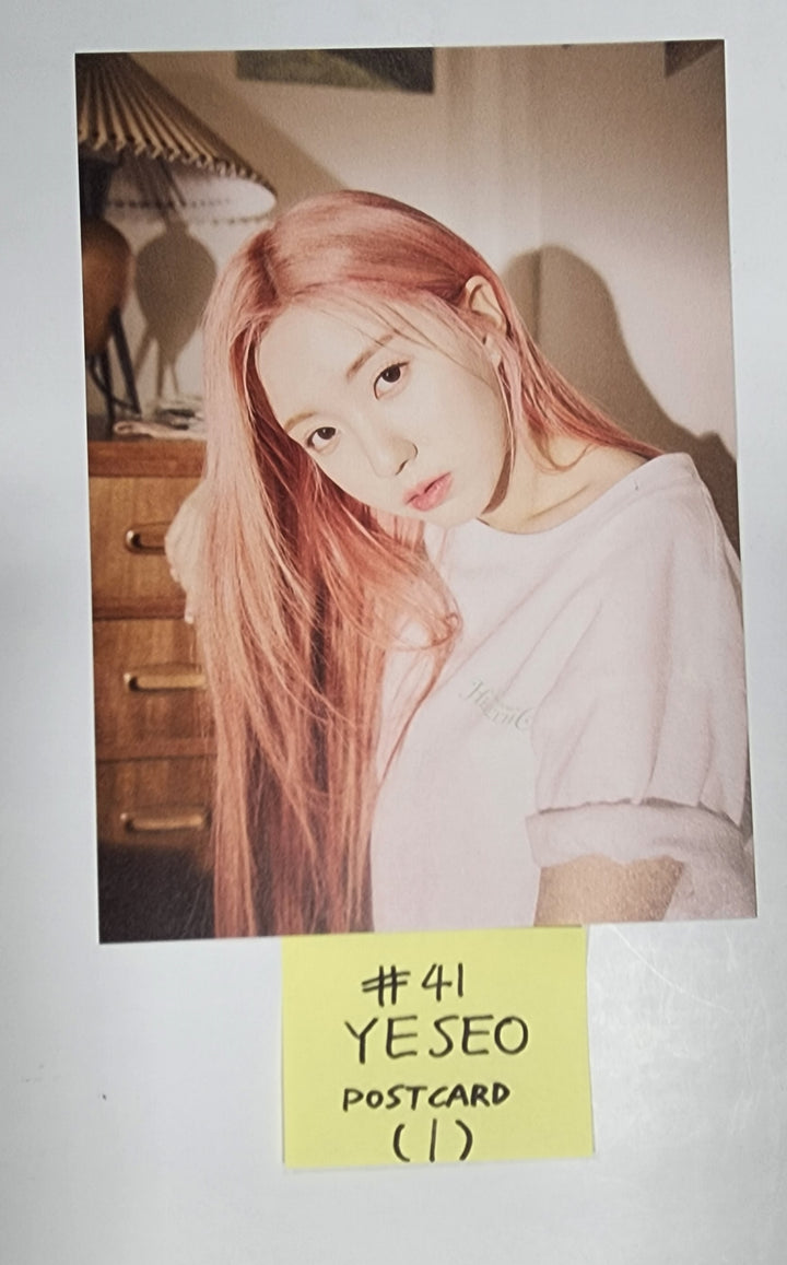 Kep1er "LOVESTRUCK! " - Official Postcard - HALLYUSUPERSTORE