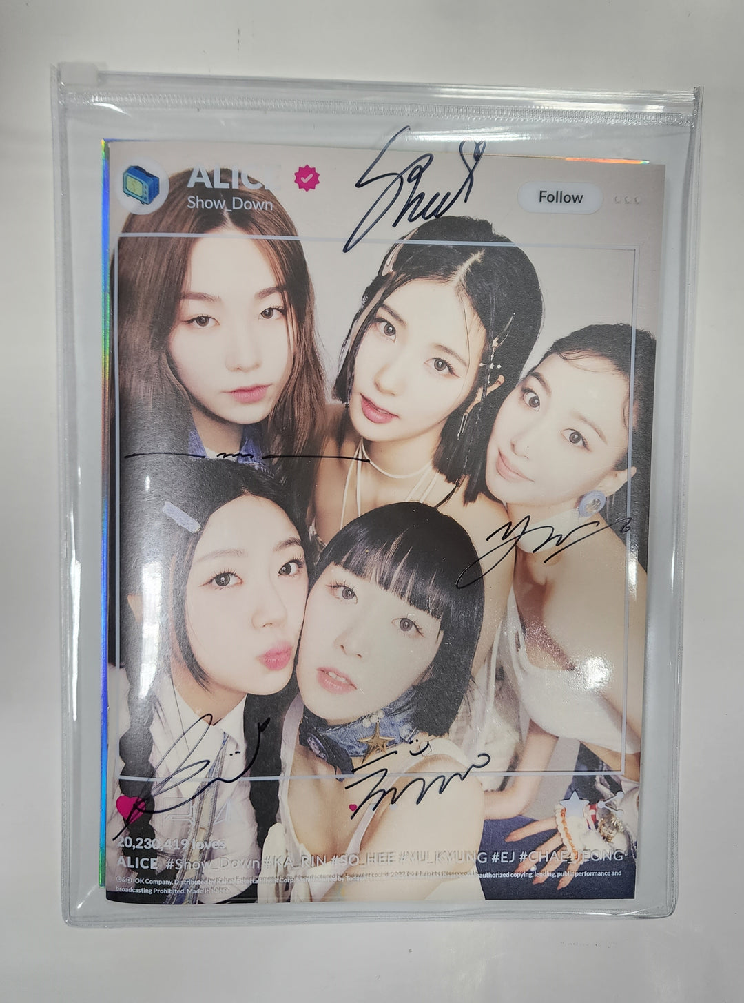 ALICE "SHOW DOWN" - Hand Autographed(Signed) Promo Album - HALLYUSUPERSTORE