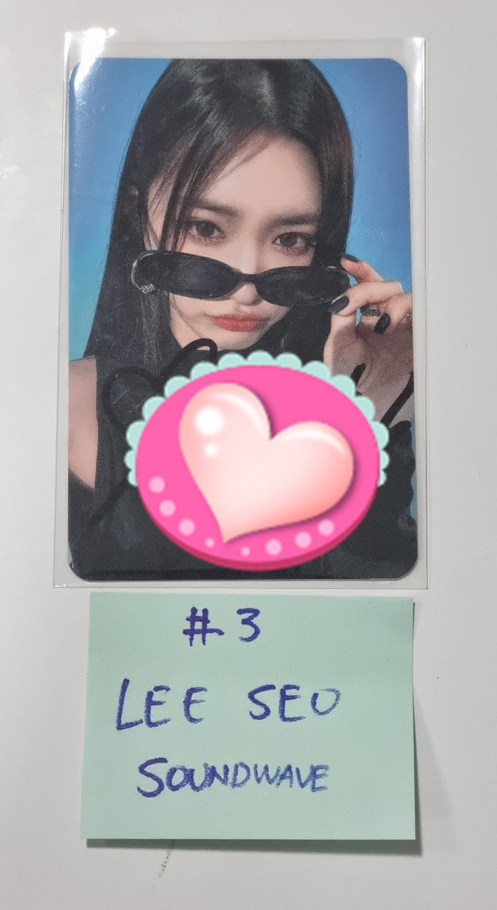 LIZ, Leeseo (Of IVE) "I've IVE" - Hand Autographed(Signed) Photocard - HALLYUSUPERSTORE