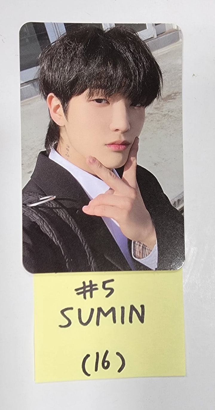 Xikers "Tricky Delivery" - Official MD Random Photocard - HALLYUSUPERSTORE
