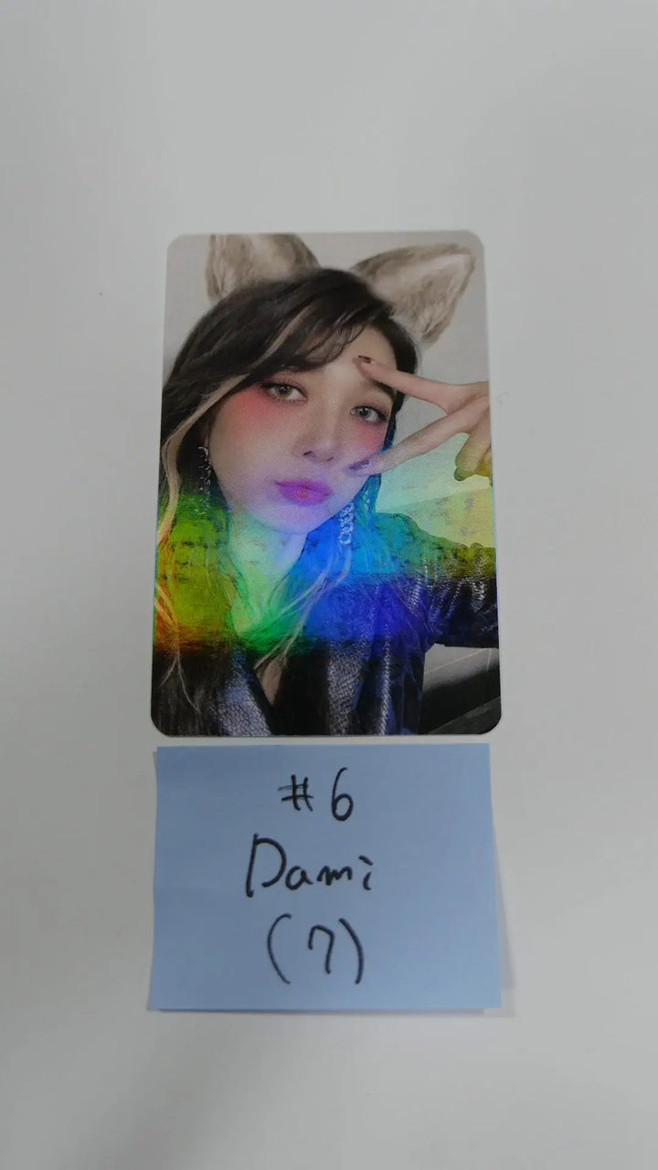 Dreamcatcher "Road To Utopia" - MMT VER. 2 Hologram Photocard - HALLYUSUPERSTORE