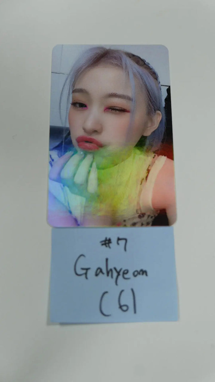 Dreamcatcher "Road To Utopia" - MMT VER. 2 Hologram Photocard - HALLYUSUPERSTORE